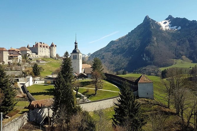 Private Swiss Cheese and Chocolate Tour from Interlaken - Bern medieval walk: Münster, clock tower, and parliament views