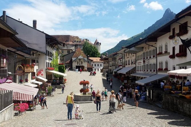 Private Swiss Cheese and Chocolate Tour from Interlaken - Gruyères town and the optional castle