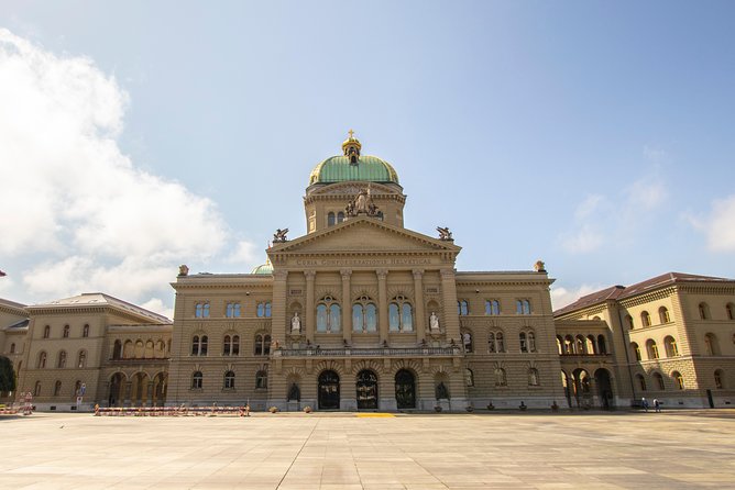 Private Tour of Bern in 60 minutes with a Local - Bern Minster and the tower views, cathedral scale without the slow pace