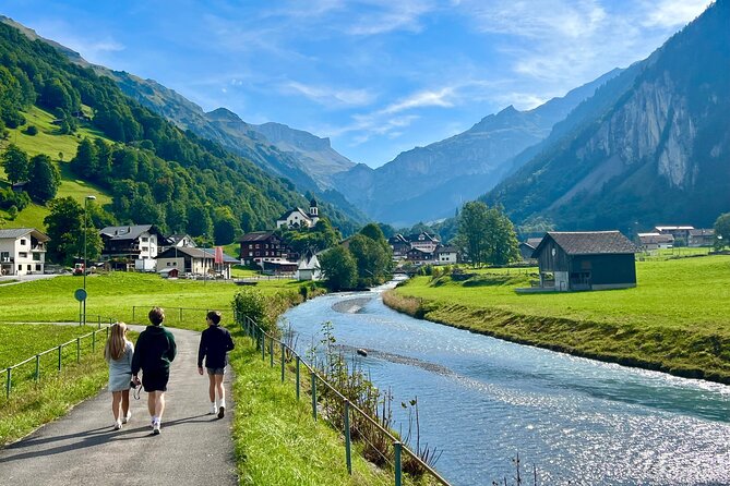 Private tour to the most breathtaking insider spots in Switzerland (1 day) - Lake Zurich to Brunnen: the road, the views, and the calm