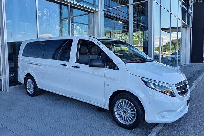Private transfer from Lauterbrunnen to Zurich Airport - Price and Value: $566.93 Per Group Up to 3