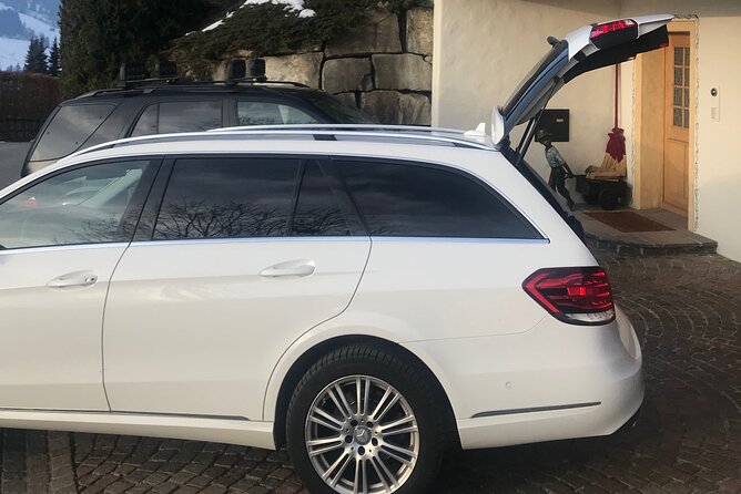 Private transfer from Zurich City to Basel Airport - Price and value for up to 3 people