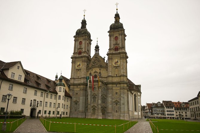 Private Trip from Zurich to St. Gallen & Appenzell - St. Gallen Abbey Library and Old Town, UNESCO inside and calm streets outside