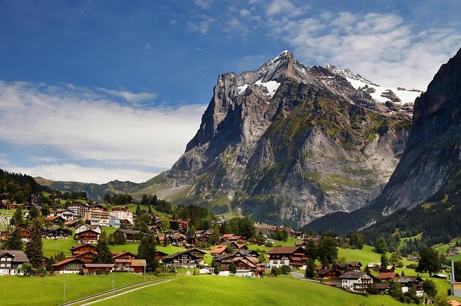 Swiss Alps: Interlaken and Grindelwald Day Trip from Zurich - Key things to know before you go