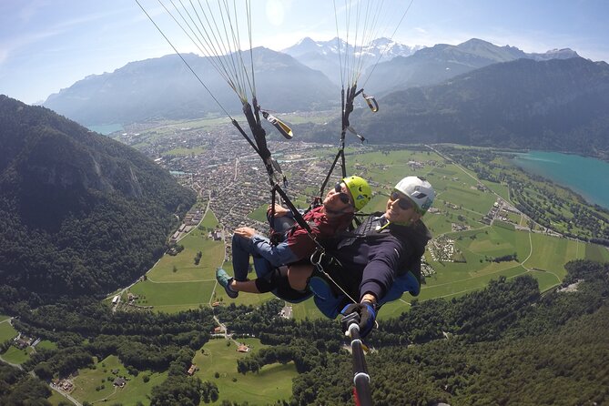 Tandem Paragliding Experience from Interlaken - Your flight route in the sky: Thunersee, Brienz, Jungfrau, and more