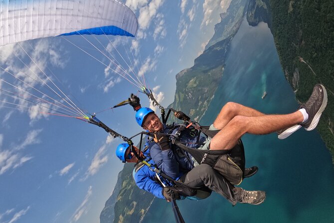 Tandem Paragliding Flight in the Lucerne Region - Frankenstrasse 1 Meet-Up and the Lucerne Pickup Routine