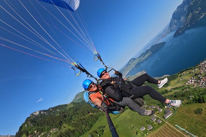Tandem Paragliding Flight in the Lucerne Region - Safety and Gear: Why the Setup Matters