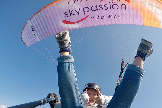 Tandy paragliding - Meeting Point at Skypassion, Then the Shuttle to the Launch Area