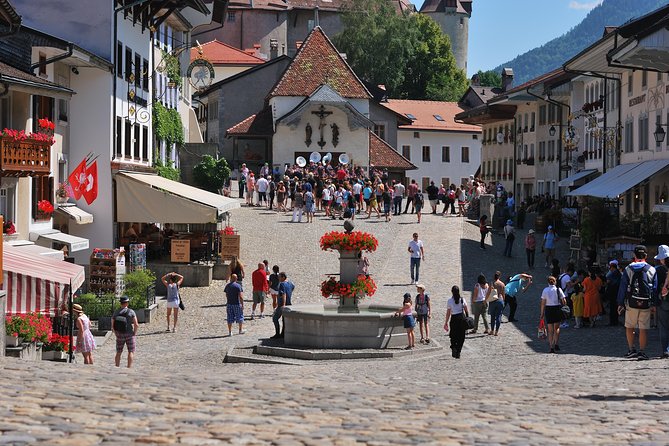 Winter Gruyères, chocolate & cheese tour from Lausanne - Who should book this winter Gruyères tour?