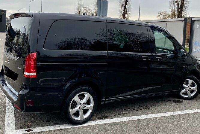 ZRH Zurich Airport to Zurich City Private Transfer–Winter Special - Luggage, ski equipment, and the stuff you do not want to wrestle