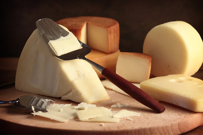 Zurich: Chocolarium and Appenzeller Schaukäserei Tour - Price and value: is $104.43 a good deal for Zurich to Appenzell?