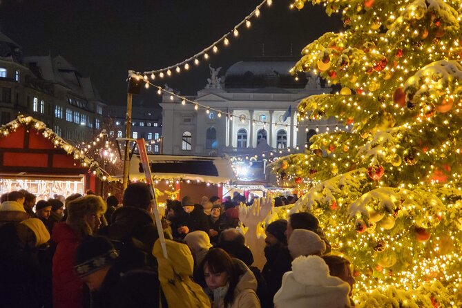 Zurich Christmas Market Tour - Walking comfort and timing: how to avoid the common letdowns