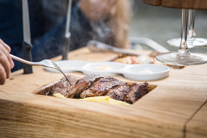 Zürich eTukTuk Tour - Hot Stone BBQ and Wine - A 3-Wheeled Zurich Dinner Ride (Not Just Another Sights Tour)
