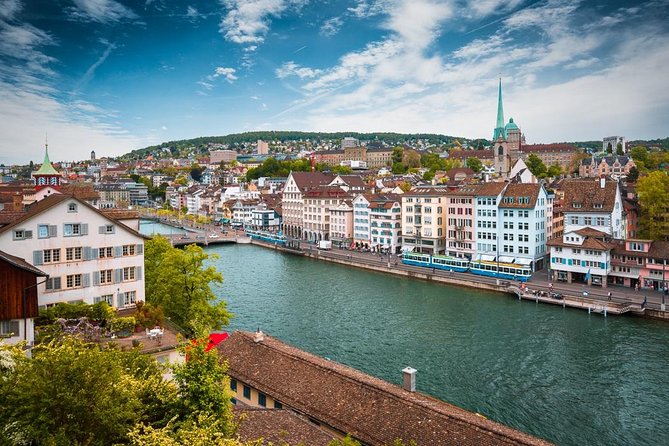 Zurich Highlights In A 2+ Hour Walking Tour Including Panoramic Views - St Peter’s Church and Fraumünster: Two Landmark Stops With Story Momentum