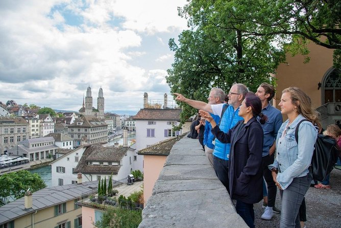 Zurich Old Town Walking Tour - Meeting at Zurich Main Station, then walking into Bahnhofstrasse