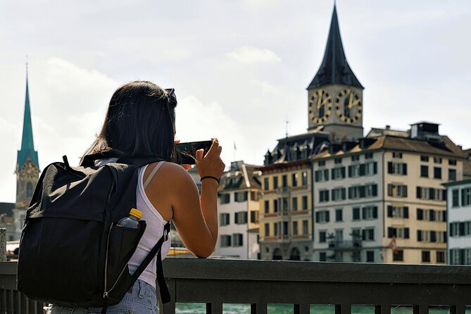 Zurich with Cruise and Lindt Home of Chocolate Private tour - Lake Zurich Cruise: 25 Minutes of Calm Water and City Views